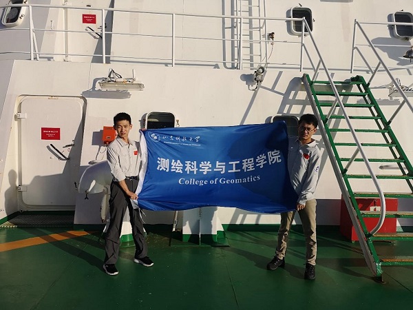 1571045220400727.jpg 805DF7C8F1515A755372F7F8713B1266.jpg